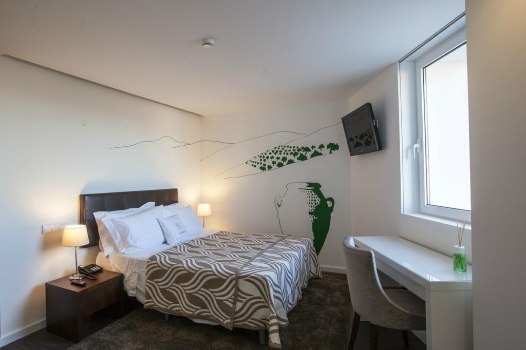 Casa Dona Maria Luiza Guest House Torre De Moncorvo Bilik gambar