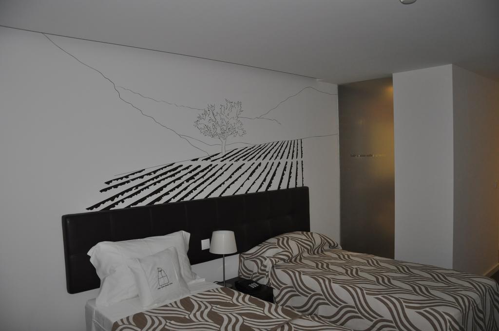 Casa Dona Maria Luiza Guest House Torre De Moncorvo Bilik gambar